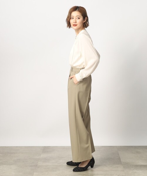 grove(グローブ)の「◆【洗える】ヴィンテージサテン長袖ブラウス(シャツ/ブラウス・レディース・アイボリー/ピンク/チャコールグレー/ブラック系/ホワイト系3/ライトグリーン・02/03/01/05/04)」の9枚目の写真