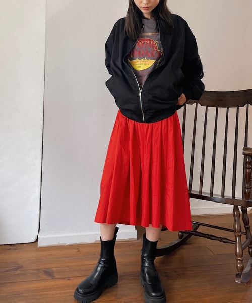 Mela(メラ)の「OVERSIZED MA-1(MA-1・レディース・シルバーグレー/ブラック/カーキ・XL/L/M)」の21枚目の写真