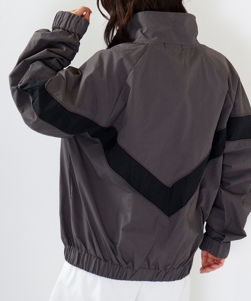 SUGGESTION(サジェッション)の「Nylon training blouson / ナイロントレーニングブルゾン unisex(ナイロンジャケット・メンズ・ライトカーキ/チャコール・L/M)」の14枚目の写真