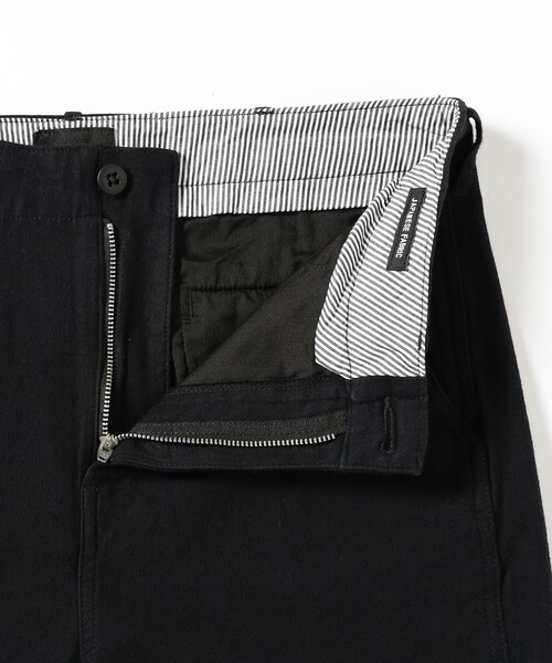 BEAMS(ビームス)の「BEAMS / モールスキン ストレッチ テーパード パンツ(チノパンツ・メンズ・ブラック/ベージュ/ネイビー/チャコールグレー・S/M/L/XL)」の18枚目の写真