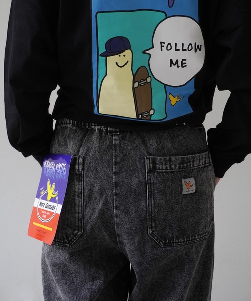 （What it isNt）ART BY MARKGONZALES（ワットイットイズント）の「【（What it isNt）ART BY MARKGONZALES / (ワットイットイズント) アートバイ マークゴンザレス 】 SKATE PANTS DENIM（デニムパンツ・メンズ・ライトブルー/ブラック系その他・L/M）」の2枚目の写真