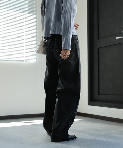 ap retro(アプレトロ)の「デニムカーブパンツ / バレルレッグデニムパンツ《動画あり》(デニムパンツ・レディース・ブラック/ネイビー/ブルー/ホワイト/グレー・FREE/LARGE)」の12枚目の写真