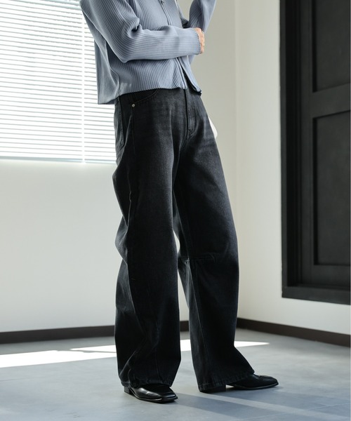 ap retro(アプレトロ)の「デニムカーブパンツ / バレルレッグデニムパンツ《動画あり》(デニムパンツ・レディース・ブラック/ネイビー/ブルー/ホワイト/グレー・FREE/LARGE)」の14枚目の写真