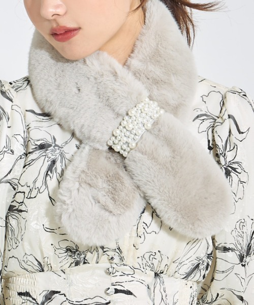 tocco closet（トッコ クローゼット）の「パール付きファーティ