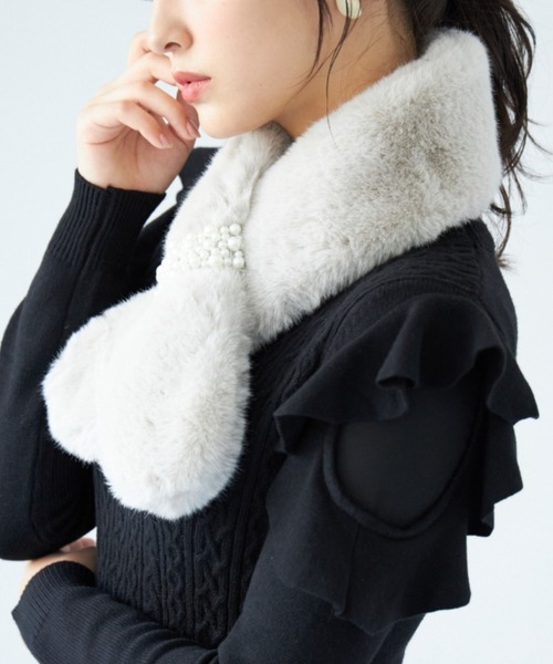 パール付きファーティペット（マフラー）｜tocco closet（トッコ