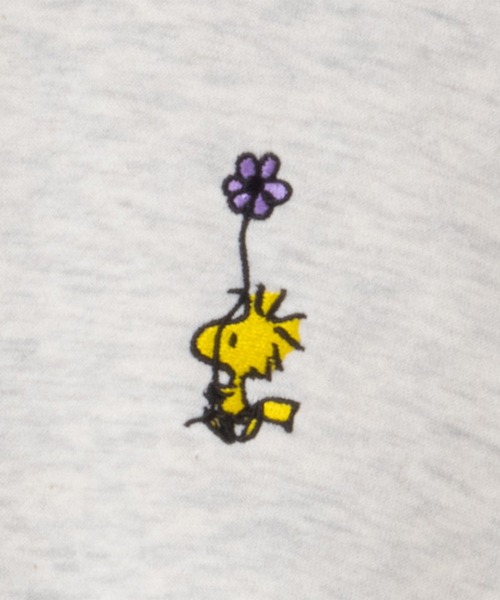 PEANUTS（ピーナッツ）の「PEANUTS SNOOPY ワンポイント刺繍トレーナー（スウェット・レディース・ミント/オートミール/チャコールグレー/アイボリー・M/L）」の11枚目の写真