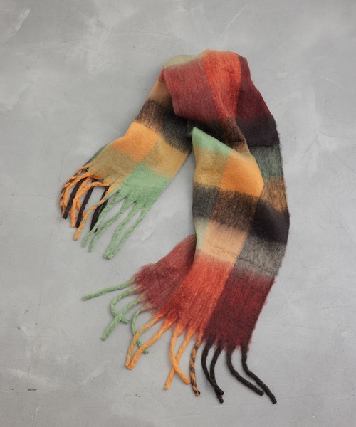 JUNRED（ジュンレッド）の「ボリュームブロックチェックマフラー（マフラー・メンズ・ブルー/オレンジ/グリーン・FREE）」の18枚目の写真