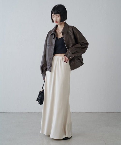 Lui's(ルイス)の「サテンマーメイドスカート(スカート・レディース・モカ/オフホワイト/ブラック/チャコールグレー/カーキ・FREE)」の21枚目の写真