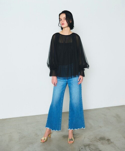 GRACE CONTINENTAL（グレースコンチネンタル）の「チュール2WAYトップ（Tシャツ/カットソー・レディース・ホワイト/ブラック・36）」の6枚目の写真