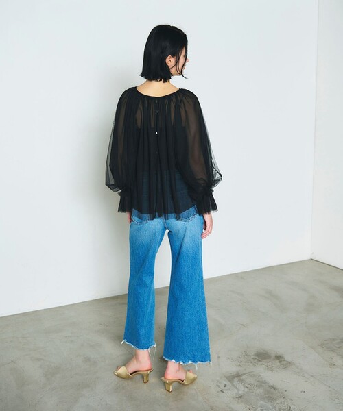 GRACE CONTINENTAL（グレースコンチネンタル）の「チュール2WAYトップ（Tシャツ/カットソー・レディース・ホワイト/ブラック・36）」の8枚目の写真