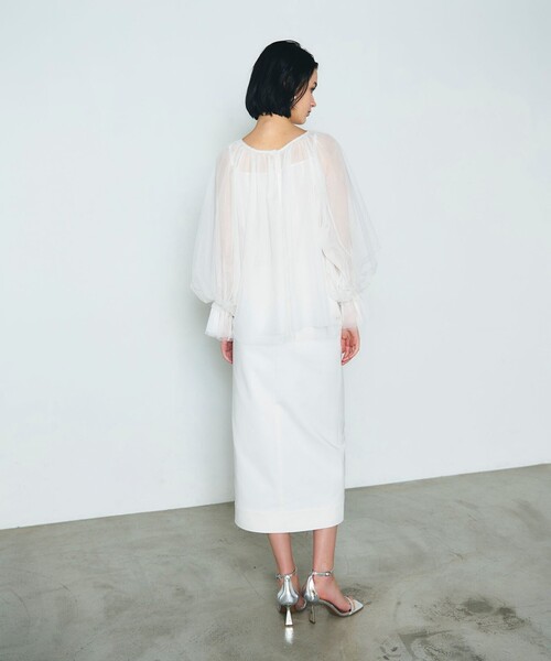 GRACE CONTINENTAL（グレースコンチネンタル）の「チュール2WAYトップ（Tシャツ/カットソー・レディース・ホワイト/ブラック・36）」の9枚目の写真