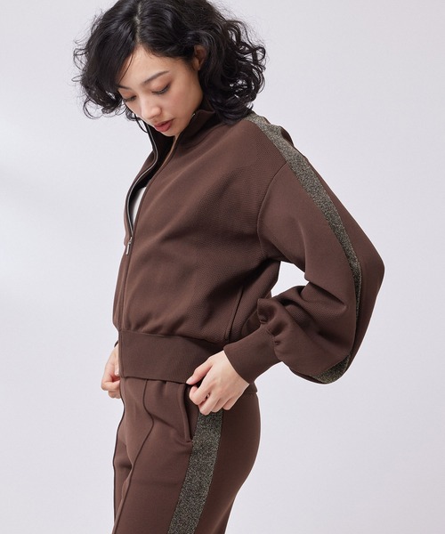 NERGY（ナージー）の「【撥水&UV】ラメラインニットトラックジャケット（その他アウター・レディース・サックスブルー/ブラウン/ブラック・FREE）」の12枚目の写真