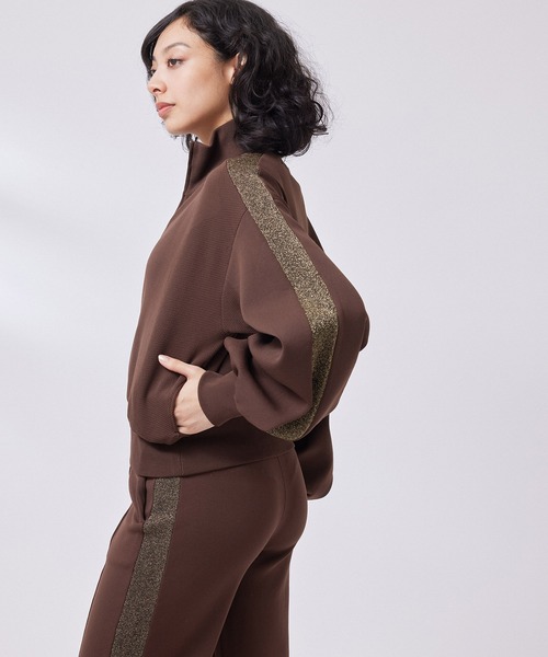 NERGY（ナージー）の「【撥水&UV】ラメラインニットトラックジャケット（その他アウター・レディース・サックスブルー/ブラウン/ブラック・FREE）」の15枚目の写真