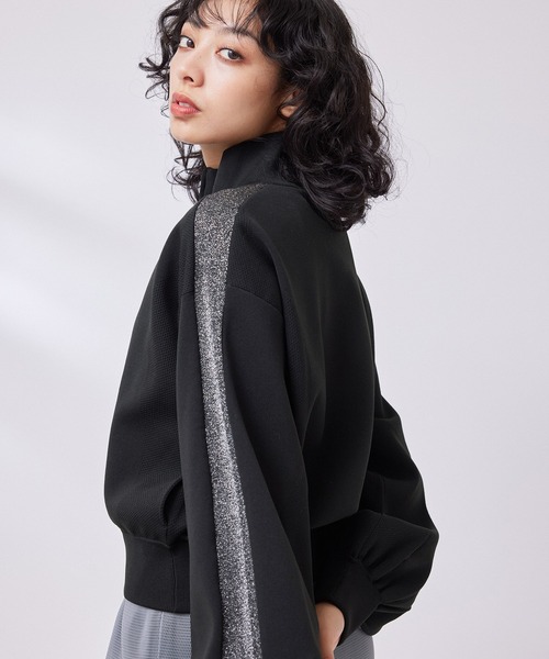 NERGY（ナージー）の「【撥水&UV】ラメラインニットトラックジャケット（その他アウター・レディース・サックスブルー/ブラウン/ブラック・FREE）」の8枚目の写真