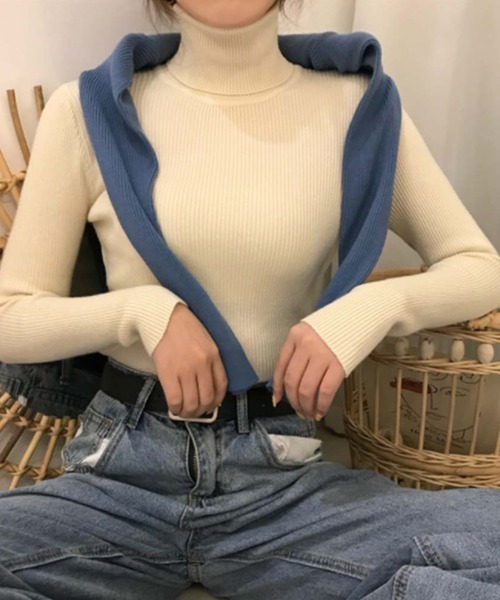 Miniministore(ミニミニストア)の「リブ ニットトップス タートルネック無地(ニット/セーター・レディース・ラベンダー/ダークグリーン/ダークベージュ/ワインレッド/グリーン/ピンク/グレー/ブラック/ホワイト/ベージュ/レッド/ブラウン/イエロー/ブルー/オレンジ・FREE)」の5枚目の写真