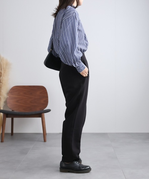 ap retro（アプレトロ）の「パールボタン付きブラウス（シャツ/ブラウス・レディース・ネイビー/ブラック/ブルー/オフホワイト・FREE）」の19枚目の写真