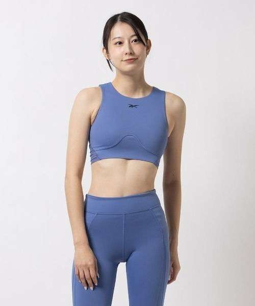 Reebok（リーボック）の「ラックス コントワー クロップ / LUX CONTOUR CROP（タンクトップ・レディース・ブラック/ピンク/ブルー・LARGE/MEDIUM/SMALL/XX-LARGE/X-LARGE/X-SMALL）」の2枚目の写真