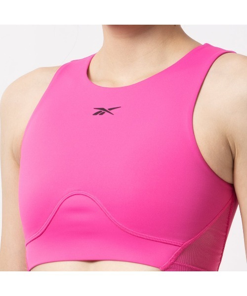 Reebok（リーボック）の「ラックス コントワー クロップ / LUX CONTOUR CROP（タンクトップ・レディース・ブラック/ピンク/ブルー・LARGE/MEDIUM/SMALL/XX-LARGE/X-LARGE/X-SMALL）」の15枚目の写真