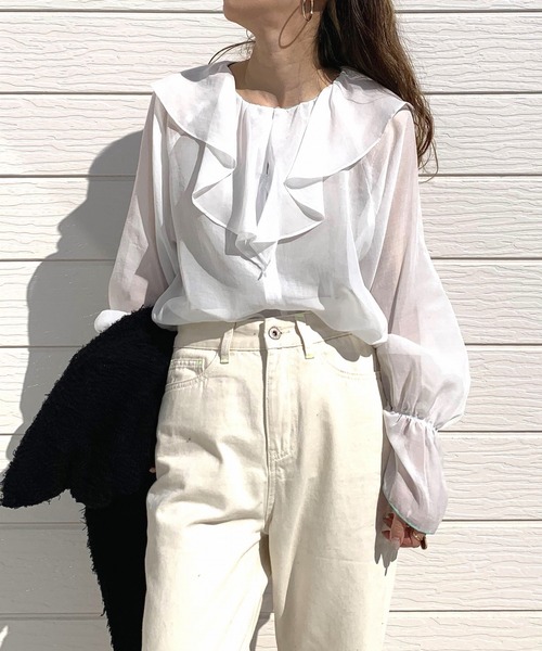 Q（キュー）の「ラッフルカラーブラウス（シャツ/ブラウス・レディース・ホワイト/ネイビー・MEDIUM）」の9枚目の写真