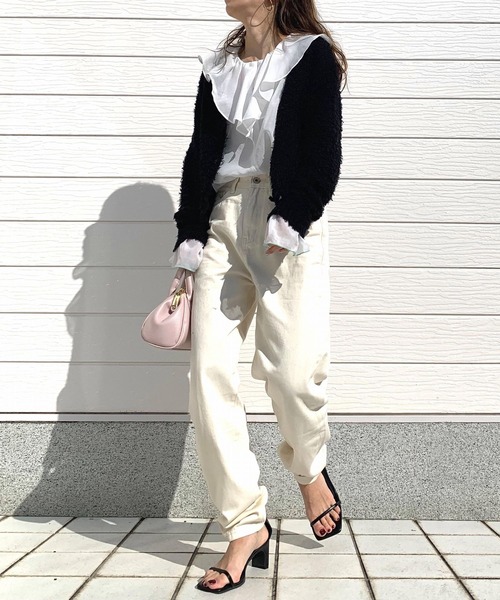 Q（キュー）の「ラッフルカラーブラウス（シャツ/ブラウス・レディース・ホワイト/ネイビー・MEDIUM）」の6枚目の写真