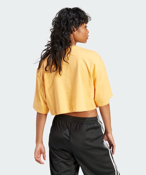 adidas(アディダス)の「エッセンシャルズ クロップトップ / アディダスオリジナルス adidas Originals(Tシャツ/カットソー・レディース・ブラック/オレンジ・LARGE/MEDIUM/XX-LARGE/X-LARGE/SMALL/X-SMALL)」の8枚目の写真