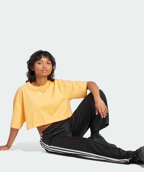 adidas(アディダス)の「エッセンシャルズ クロップトップ / アディダスオリジナルス adidas Originals(Tシャツ/カットソー・レディース・ブラック/オレンジ・LARGE/MEDIUM/XX-LARGE/X-LARGE/SMALL/X-SMALL)」の11枚目の写真