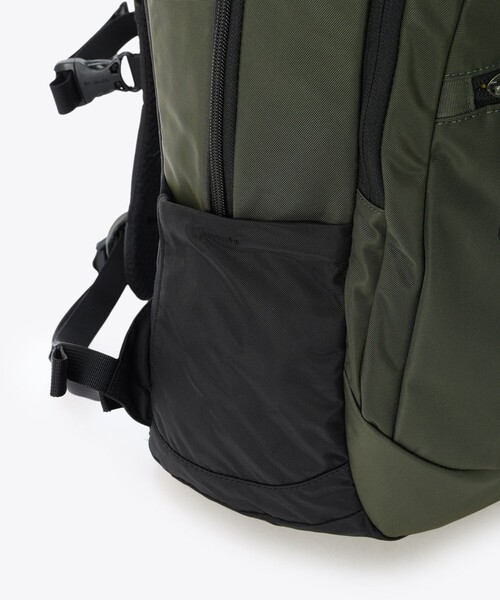 Columbia(コロンビア)の「撥水 Columbia/ペッパーロック23L バックパック(リュック)PC収納(13インチ対応)/コロンビア(バックパック/リュック・メンズ・ブラック/ブルー/グレー/ブラック系その他/グリーン・ONE SIZE)」の21枚目の写真