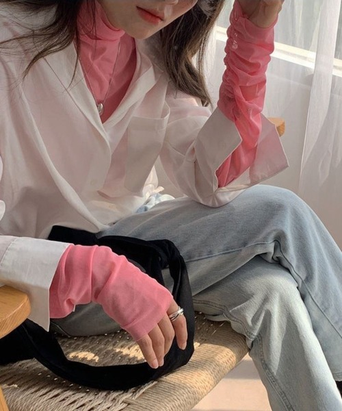 Per sist ence（パーシエンス）の「シアーメロウハイネックカットソー/袖ギャザーデザイン（Tシャツ/カットソー・レディース・ホワイト/ピンク/ブラック/ブルーグレー/ライトグリーン・FREE）」の5枚目の写真