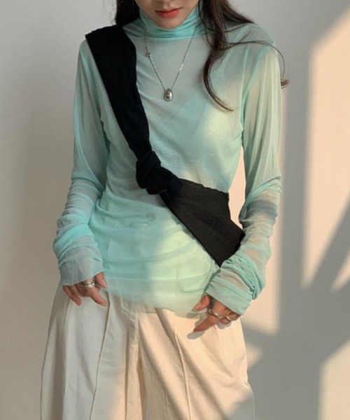 Per sist ence（パーシエンス）の「シアーメロウハイネックカットソー/袖ギャザーデザイン（Tシャツ/カットソー・レディース・ホワイト/ピンク/ブラック/ブルーグレー/ライトグリーン・FREE）」の3枚目の写真