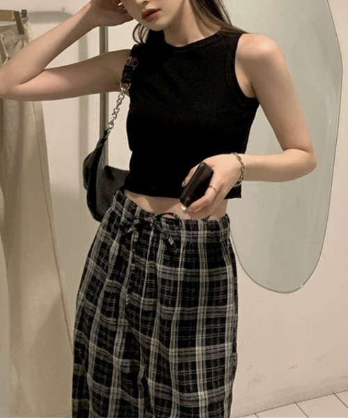 HALEY PESCA(ヘーリーペスカ)の「HALEY PESCA/ショート丈 カジュアルタンクトップ(Tシャツ/カットソー・レディース・ベージュ/ホワイト/ブラック・MEDIUM/SMALL/LARGE)」の14枚目の写真