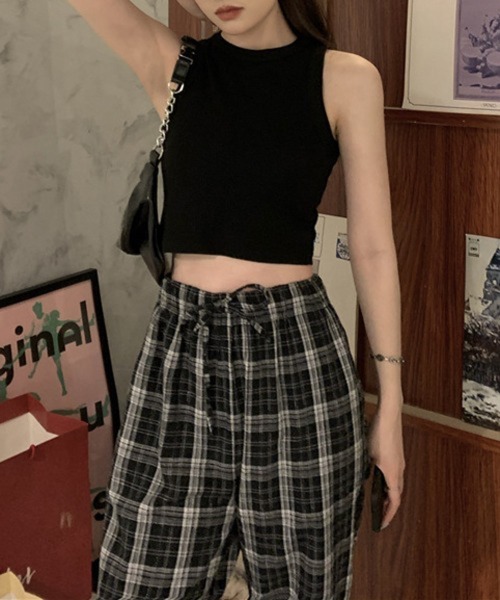 HALEY PESCA(ヘーリーペスカ)の「HALEY PESCA/ショート丈 カジュアルタンクトップ(Tシャツ/カットソー・レディース・ベージュ/ホワイト/ブラック・MEDIUM/SMALL/LARGE)」の15枚目の写真