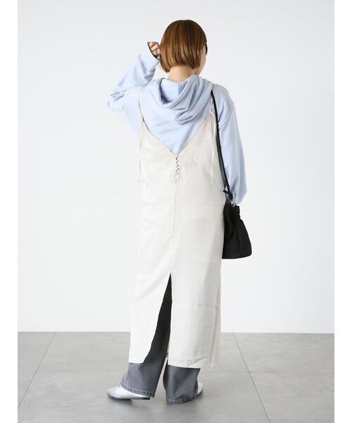 Lugnoncure（ルノンキュール）の「柄アソートサテンキャミワンピース（ワンピース・レディース・オフホワイト/カーキ/ブラック・F）」の15枚目の写真