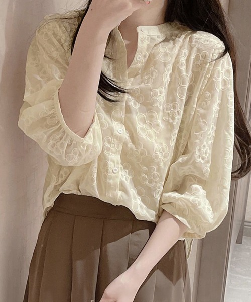 Miniministore(ミニミニストア)の「花柄刺しゅうレース ブラウス レディース(シャツ/ブラウス・レディース・ベージュ・FREE)」の4枚目の写真