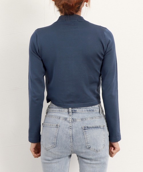 Miniministore(ミニミニストア)の「ショート ニットトップス ホルターネック(ニット/セーター・レディース・オフホワイト/ダークブルー/ブラック・FREE)」の18枚目の写真