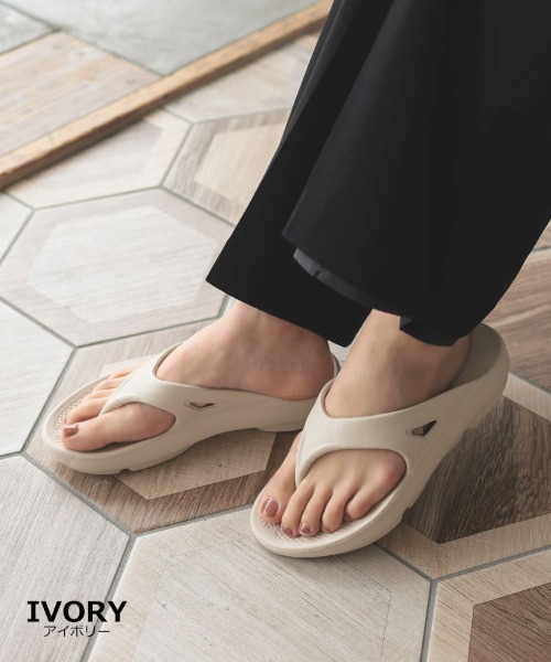 DONOBAN（ドノバン）の「エアリートングサンダル（サンダル・レディース・アイボリー/グレー/ブラック・L/M）」の11枚目の写真