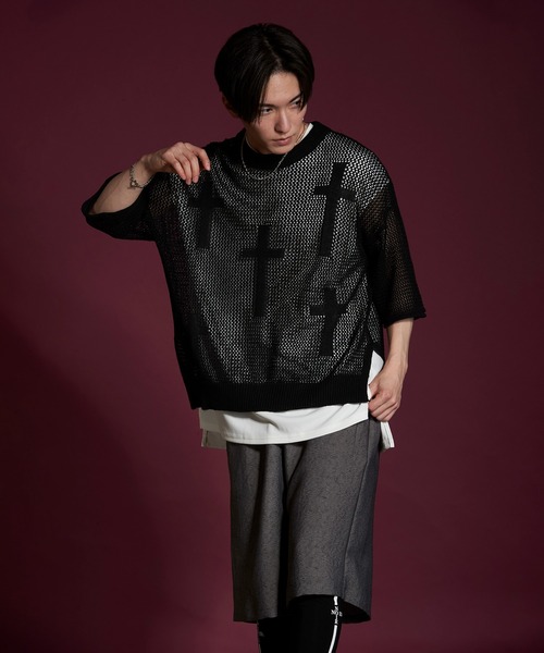 NO ID.（ノーアイディ）の「【NO ID.】Cross Motif Layered Sheer Knit Crew Neck Pullover / クロス モチーフ レイヤード シアー ニット クルーネック プルオーバー（ニット/セーター・メンズ・レッド/アイボリー/ブラック・ONE SIZE）」の7枚目の写真