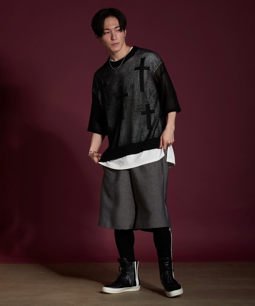 NO ID.（ノーアイディ）の「【NO ID.】Cross Motif Layered Sheer Knit Crew Neck Pullover / クロス モチーフ レイヤード シアー ニット クルーネック プルオーバー（ニット/セーター・メンズ・レッド/アイボリー/ブラック・ONE SIZE）」の11枚目の写真