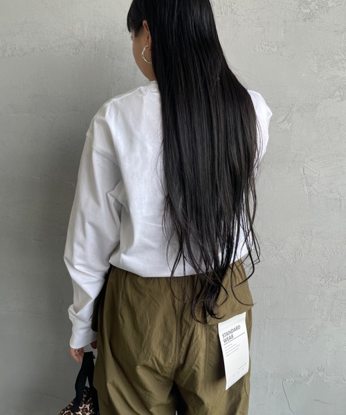 Carhartt WIP（カーハートダブリューアイピー）の「[carhartt WIP/カーハートダブリューアイピー] AMERICAN SCRIPT ワンポイント刺繍ロゴ ロングスリーブTシャツ（Tシャツ/カットソー・レディース・ブラック/ホワイト・XS/S/M/L/XL）」の11枚目の写真