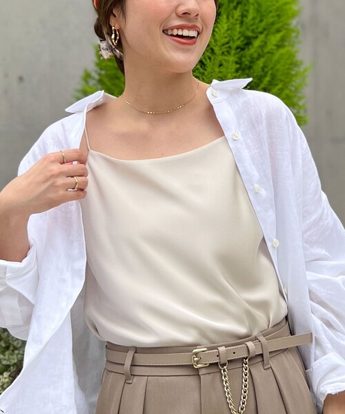 NOLLEY’S（ノーリーズ）の「オトナサテン2WAYキャミソール（キャミソール・レディース・ブラック/ホワイト/ベージュ・38）」の7枚目の写真