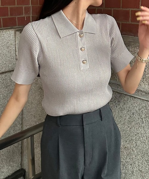 junoah(ジュノア)の「半袖ニットポロシャツ(ポロシャツ・レディース・レッド/ホワイト/ブラック/ライトベージュ/グレー/ブルー/ネイビー/オレンジ/グリーン/ピンク・MEDIUM/LARGE)」の3枚目の写真