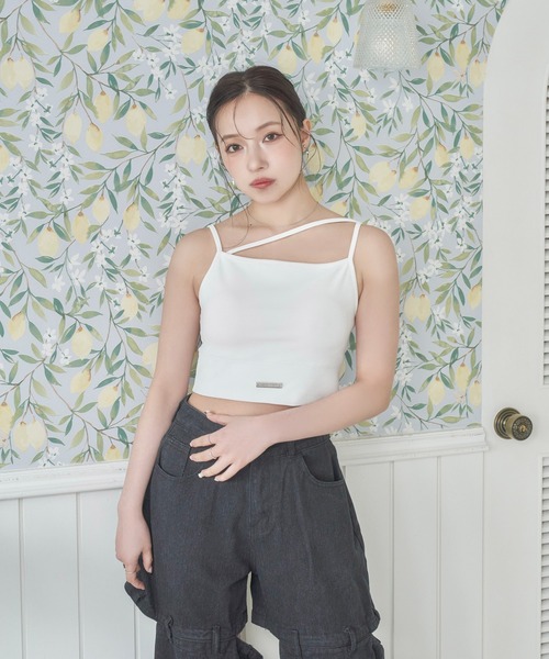 ANDGEEBEE(アンジービー)の「アシメキャミソールインナー(タンクトップ・レディース・ブラック/ホワイト・FREE)」の1枚目の写真