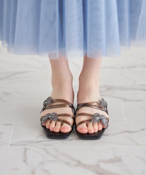 tocco closet（トッコ　クローゼット）の「パピヨンモチーフ付きサンダル（サンダル・レディース・ブラック/ベージュ・M/L/LL/S）」の9枚目の写真