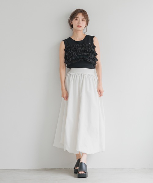 mysty woman(ミスティウーマン)の「バルーンロングスカート 128880(スカート・レディース・グリーン系その他/ブラック/オフホワイト・FREE)」の18枚目の写真