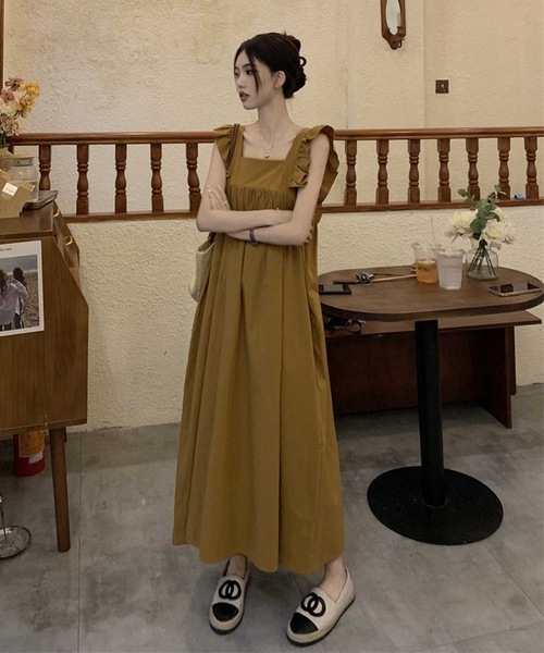 LUGG NAGG(ラグナグ)の「バックリボンフリルショルダーマキシワンピース(ワンピース・レディース・ベージュ/オリーブ系・S/M/L)」の12枚目の写真