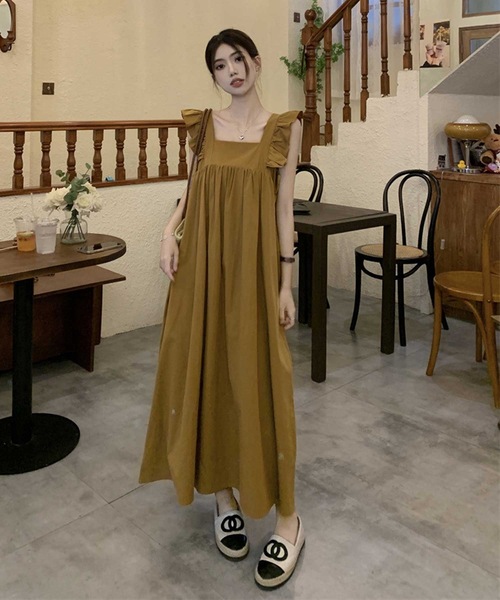 LUGG NAGG(ラグナグ)の「バックリボンフリルショルダーマキシワンピース(ワンピース・レディース・ベージュ/オリーブ系・S/M/L)」の11枚目の写真