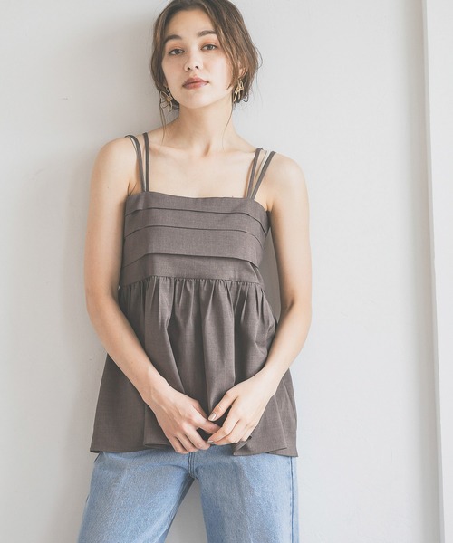 mysty woman(ミスティウーマン)の「フロントタックキャミチュニック(キャミソール・レディース・グレー/ブラウン/ベージュ・FREE)」の3枚目の写真