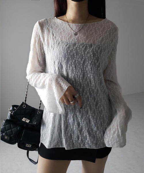 me+em select(ミームセレクト)の「※※【 2color 】ワイドスリーブオーバーシアーレーストップス / wide sleeve over sheer lace tops(Tシャツ/カットソー・レディース・ブラック/ホワイト・FREE)」の12枚目の写真