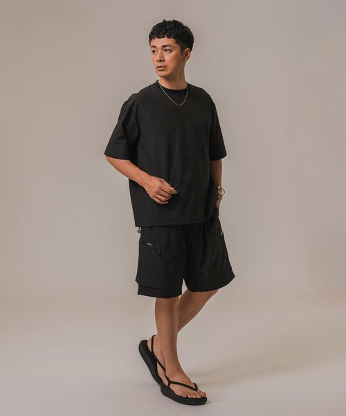 EDIFICE（エディフィス）の「テックエアー ウーブン Tシャツ（Tシャツ/カットソー・メンズ・チャコールグレー/ブラック・SMALL/MEDIUM/LARGE）」の3枚目の写真