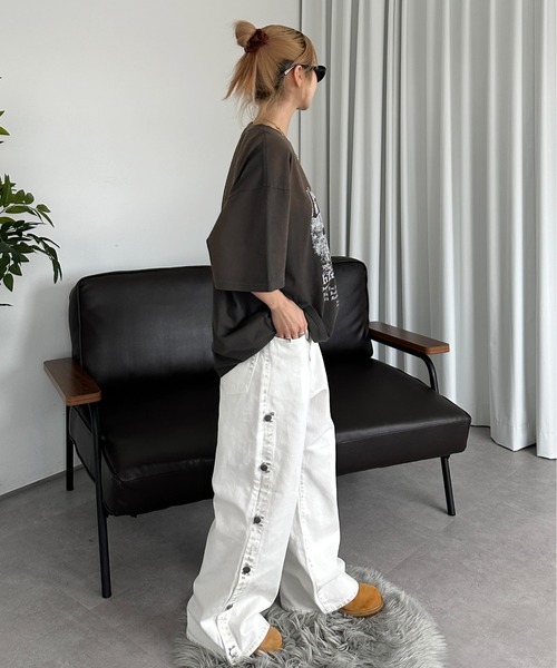 sedacle（セダクル）の「ブリーチ加工チャームT（Tシャツ/カットソー・メンズ・ブラック/グレー/ベージュ・SMALL/MEDIUM/LARGE）」の9枚目の写真