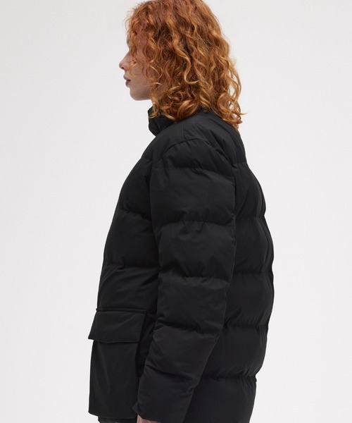 FRED PERRY（フレッドペリー）の「Padded Pocket Detail Jacket（ダウンジャケット/コート・メンズ・ブラック・S/M/L）」の6枚目の写真